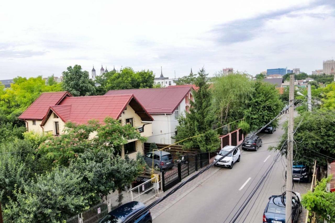 Casa Marguta Hotel Iasi Exterior photo